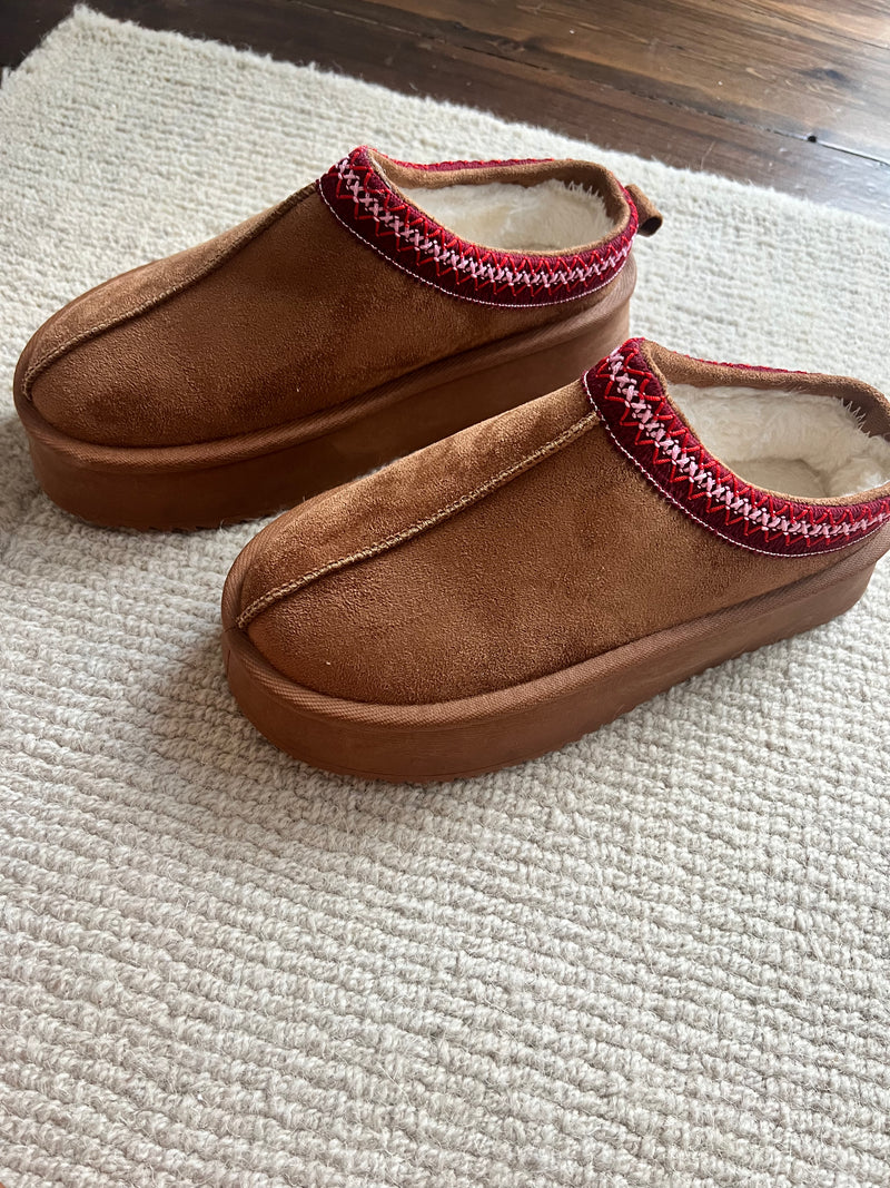 SALE HARPER Slip on slipper (Two Colours)